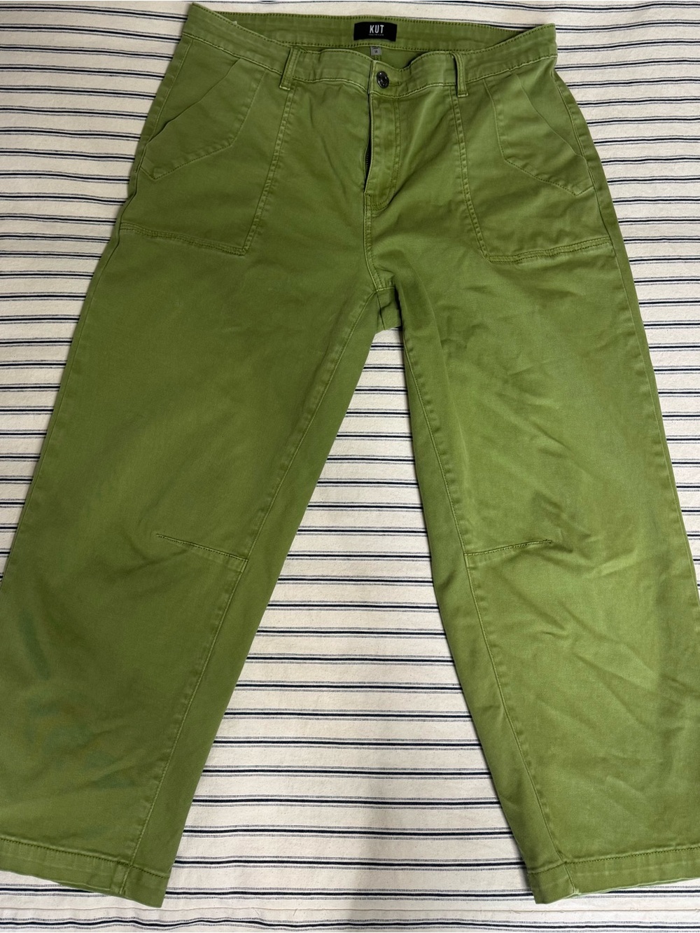 KUT Ashton Barrel Leg size 14 in Green/dill